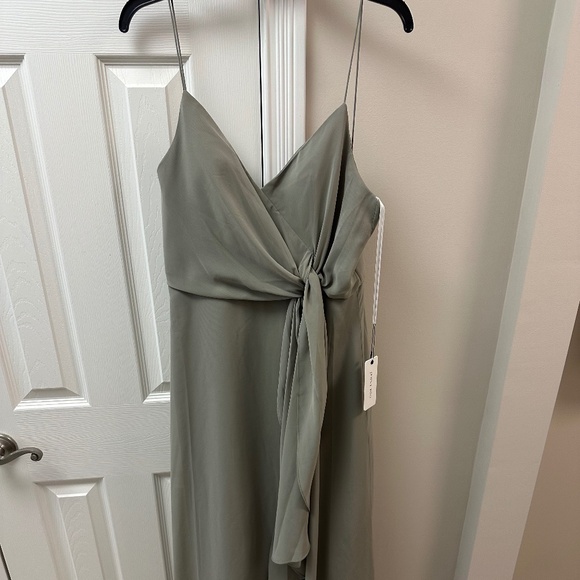 Jenny Yoo Dresses & Skirts - Jenny Yoo Amara Dress - Sage, Luxe Chiffon, Size 8